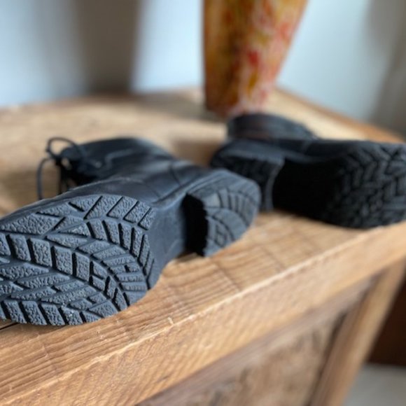 Size 7.5  BOC  Leather  lace up combat boots - Picture 3 of 4